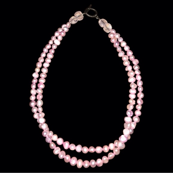 Light Pink/ Purple Real Freshwater Pearls Necklace - Picture 4 of 9